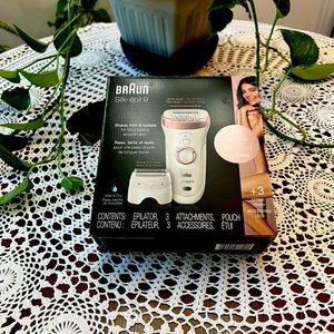 Women’s shave, trim &epilate machine, little used, like new.